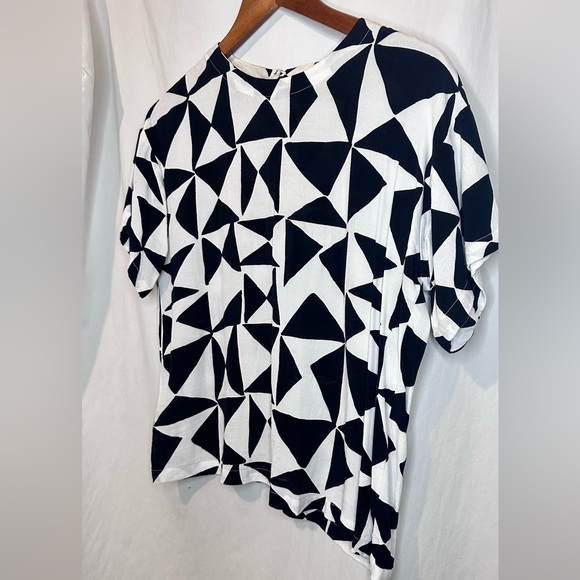 LOFT TOP - Picture 4 of 4